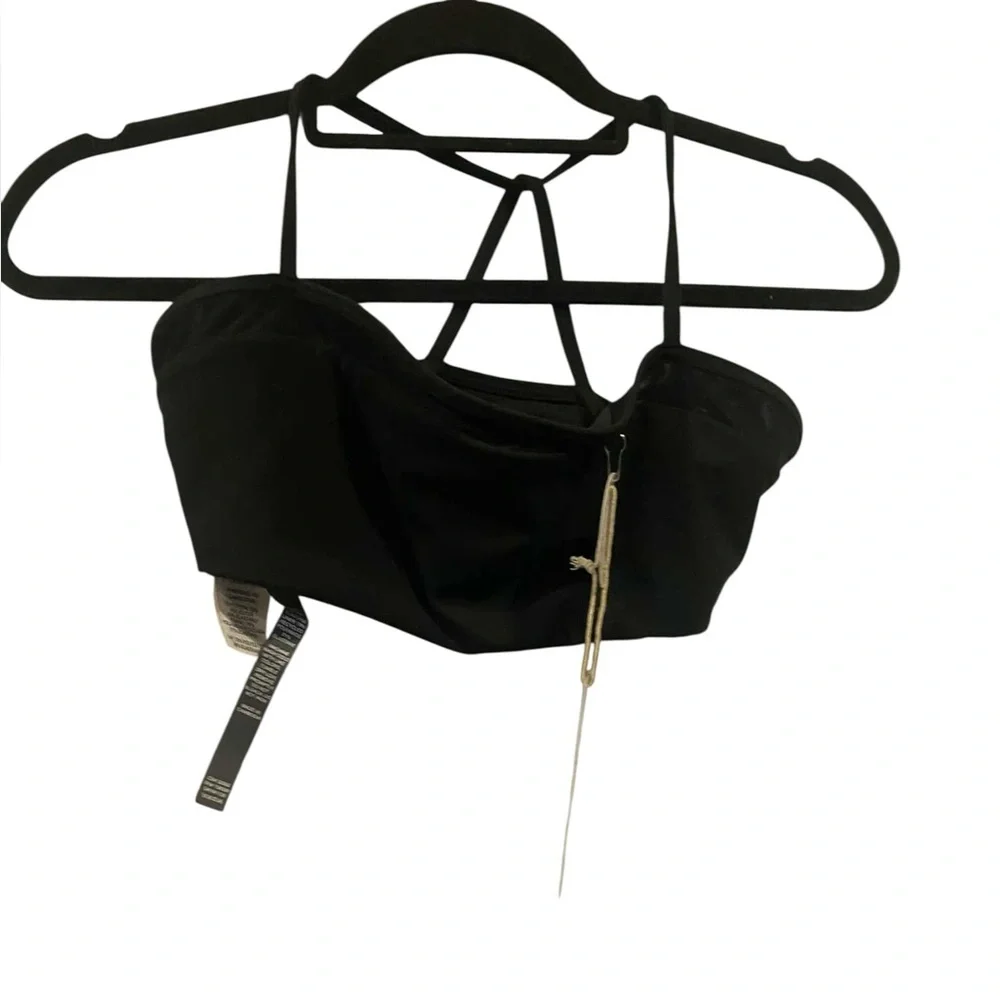 NWT Vuori daily bra BLACK Size L